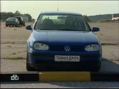 Volkswagen VW Golf 4 (2000 год выпуска). Видео обзор и тест-драйв автомобиля.